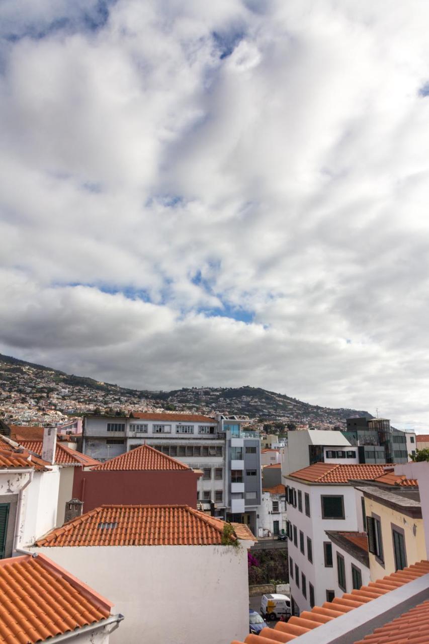 Apartamentos Funchal By Petit Hotels Exterior photo